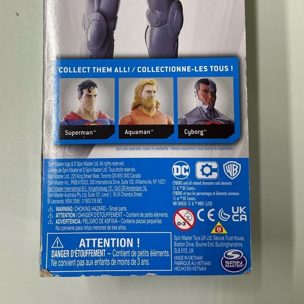 NEW DC Comics 12” Cyborg Action Figure Age 3+ - Picture 7 of 7